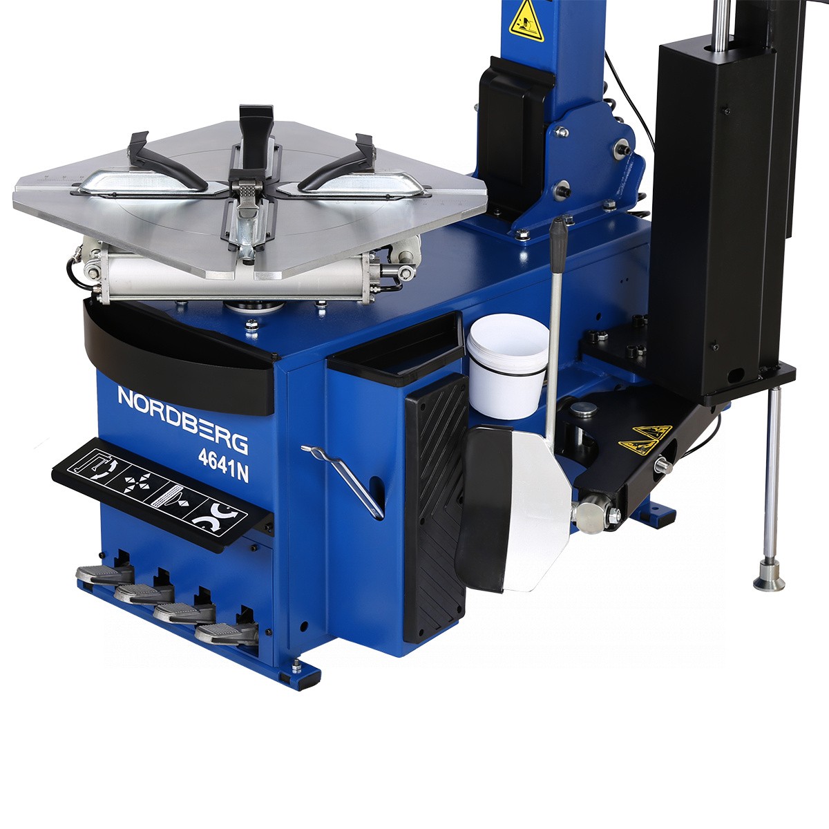 Шиномонтажный станок, автомат 12-26", 2-е скорости, 3-я рука Шиномонтажный станок, автомат 12-26", 2-е скорости, 3-я рука