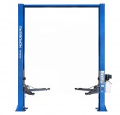 Двухстоечный подъемник г/п 4 т с ручными стопорами, H 3,6 м Двухстоечный подъемник г/п 4 т с ручными стопорами, H 3,6 м